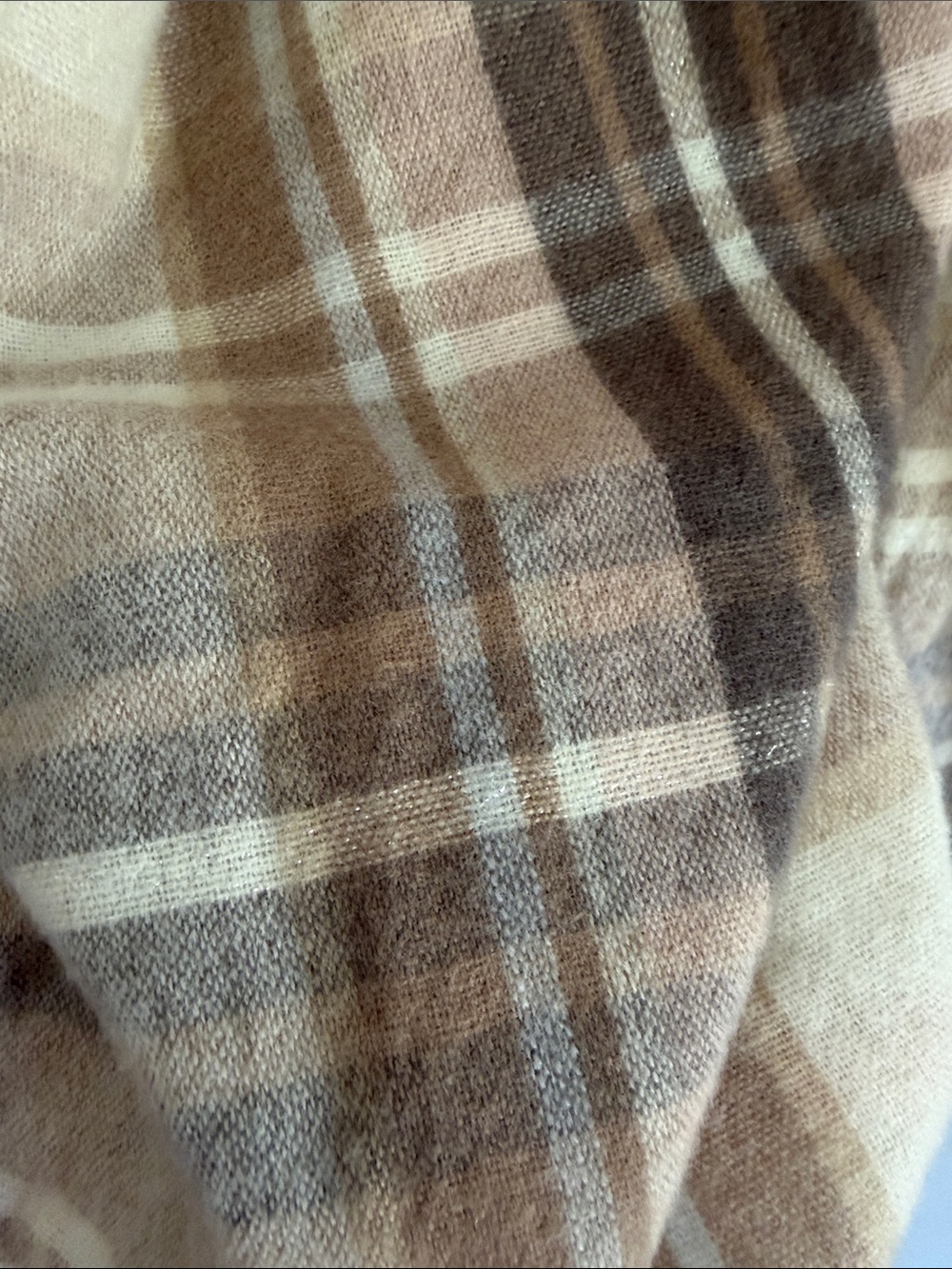 Nine West NWT scarf/shawl - Picture 3 of 7